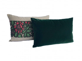 Rectangular Cushion Set: Green with Red Flower Accents on a Sand Background