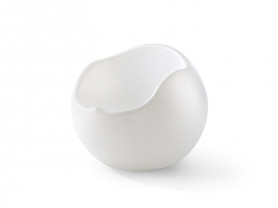 White ball chillout seat