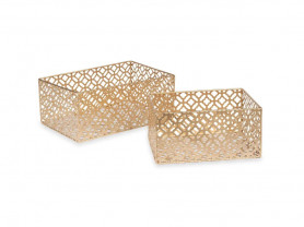 Caja perforada dorada