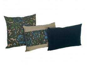 Set of cushions with blue and green flowers
